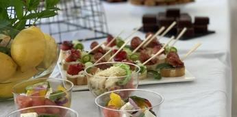 Мясной сет с салатами "Сытый папа" на 15 персон